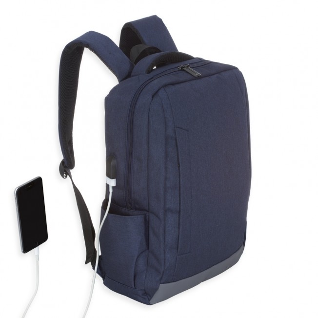 Mochila de Nylon USB.