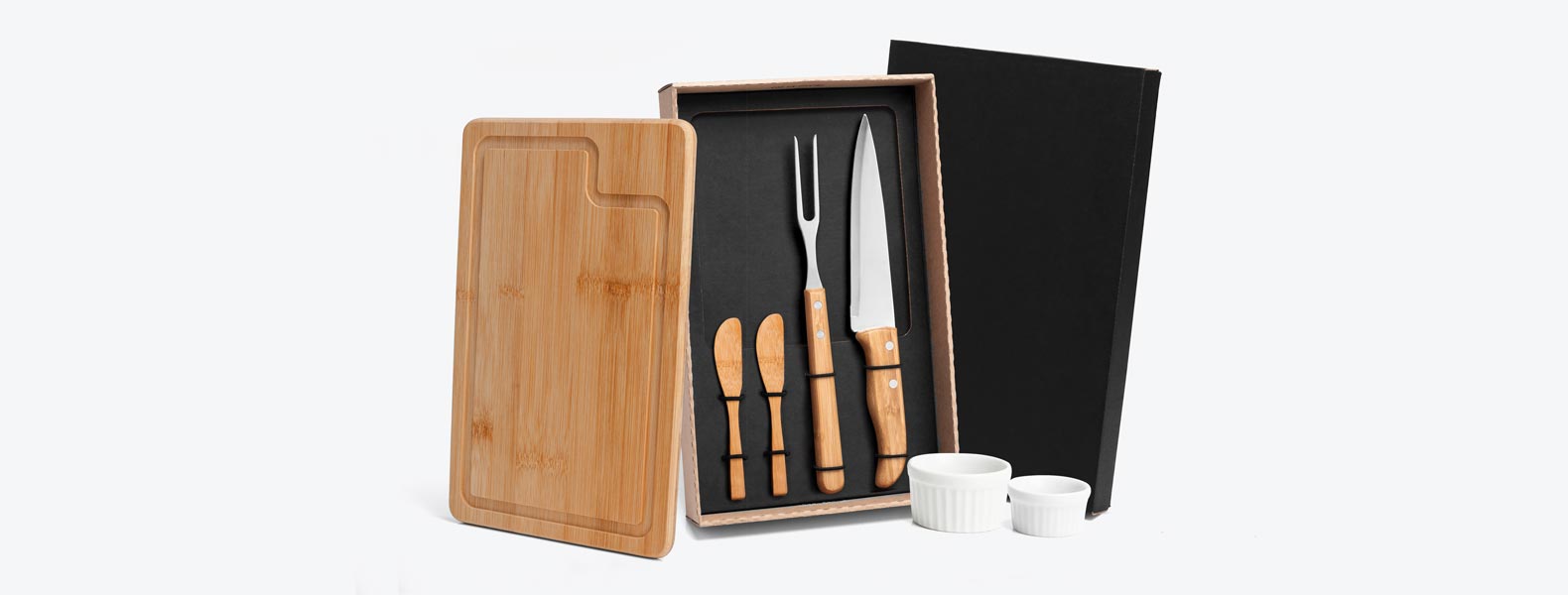 Kit Para Churrasco / Petisco Em Bambu / Porcelana