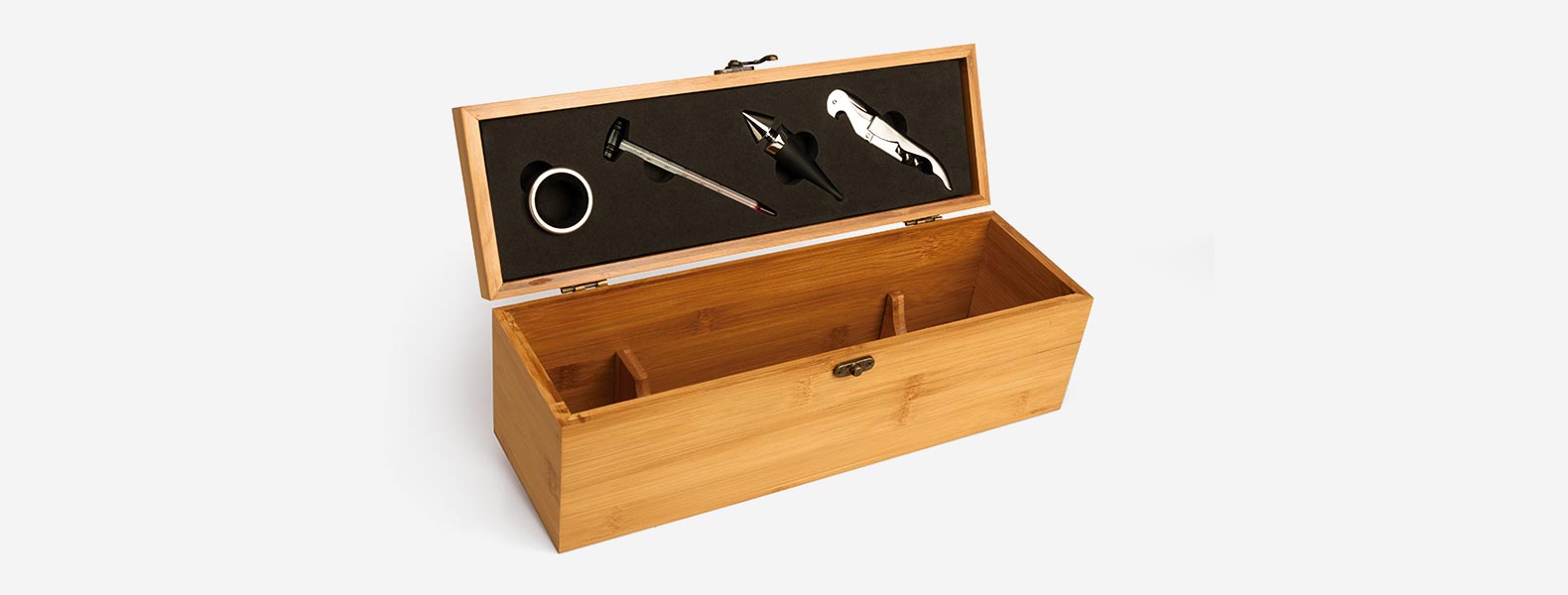 Kit Para Vinho Com Base Em Bambu