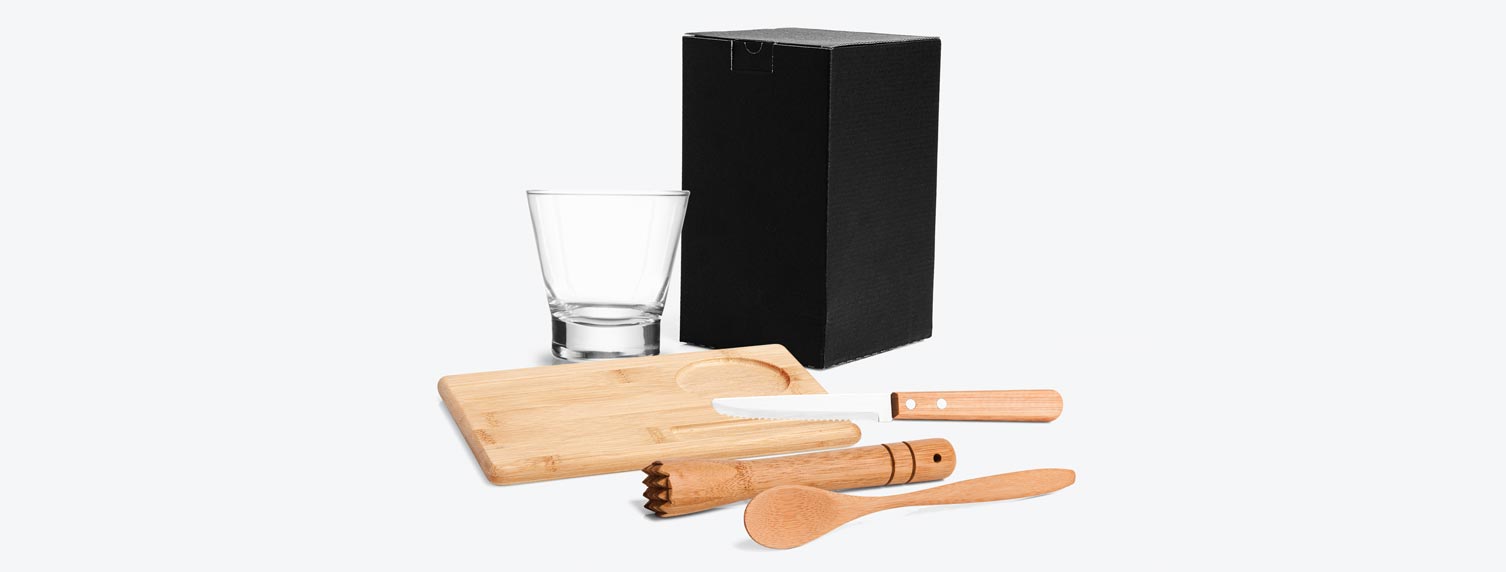 Kit Para Caipirinha Em Bambu Com Tábua E Socador